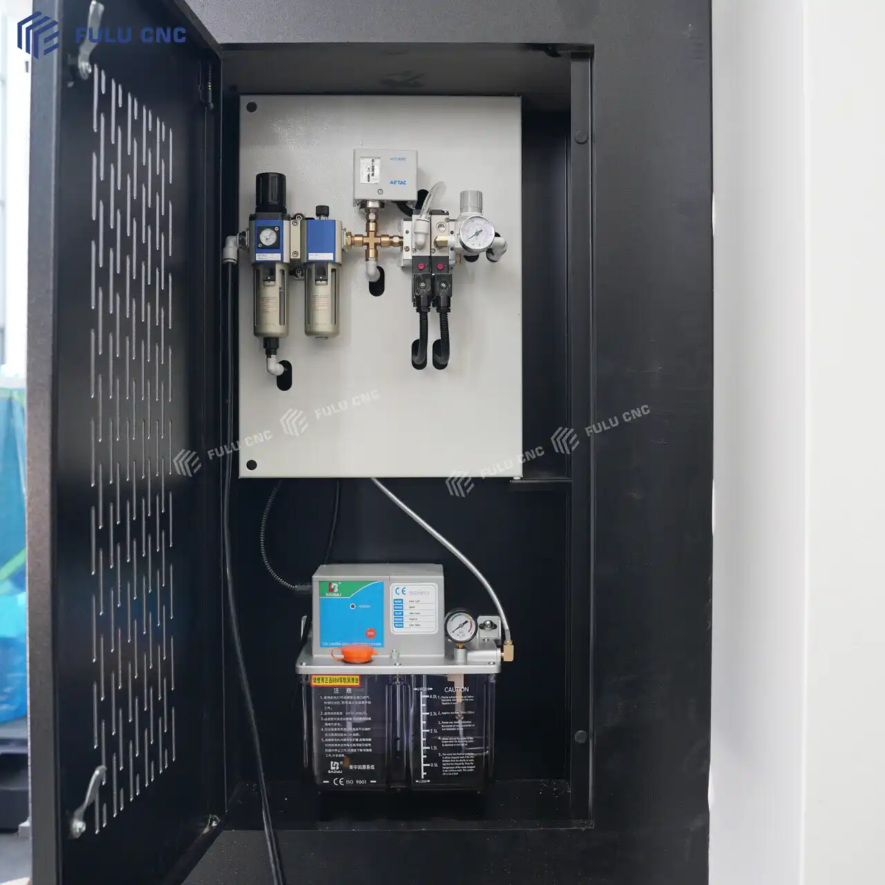 Vertical Machining Center VMC1580 Lubrication System