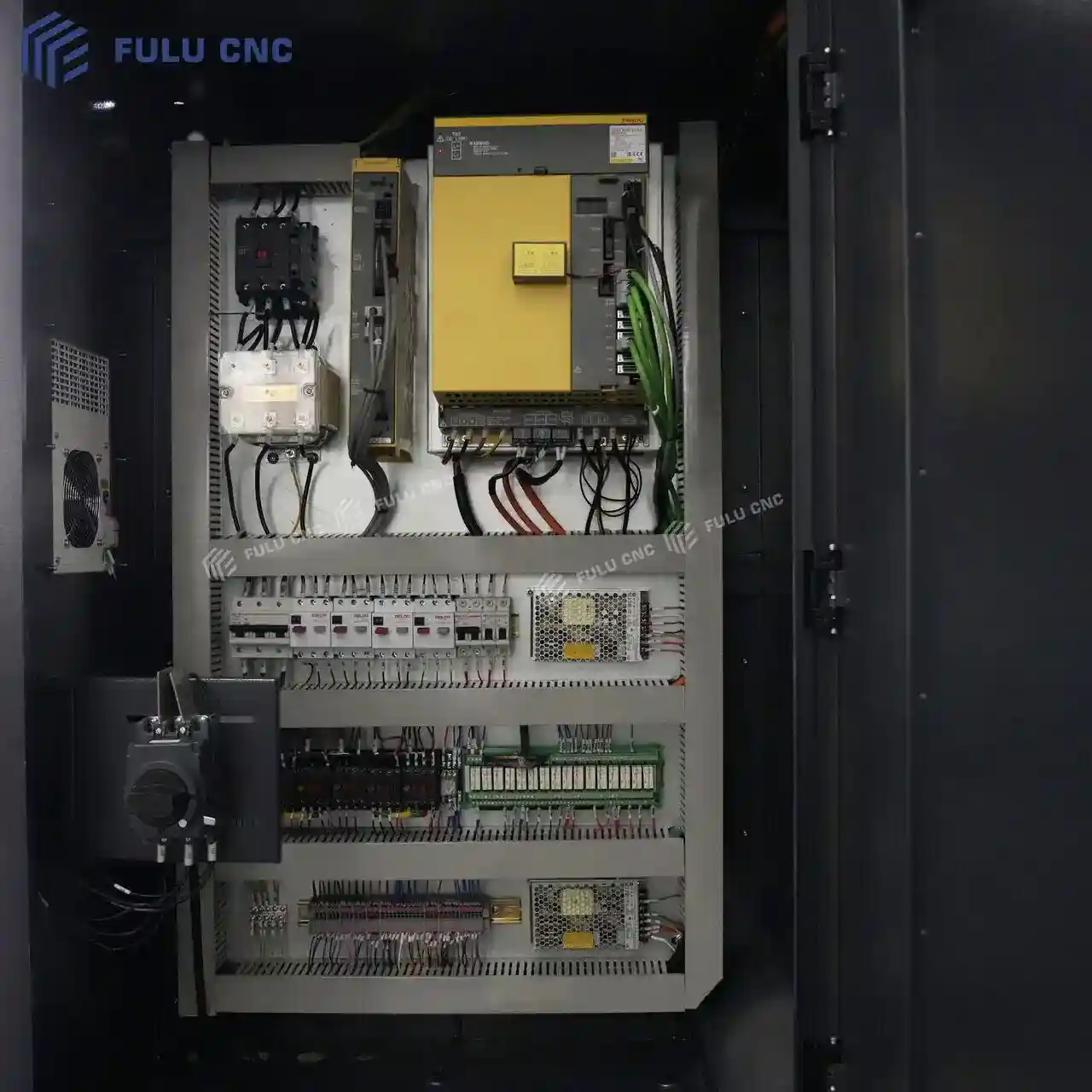 Vertical Machining Center VMC855 Electrical Cabinet